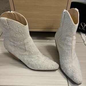 Betsy Johnson Emory Pearl Bootie